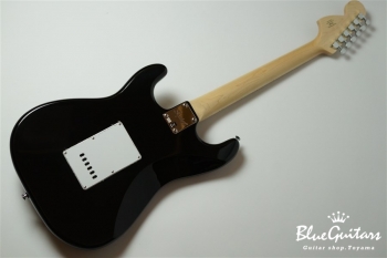 AFFINITY SERIES STRATOCASTER - Black